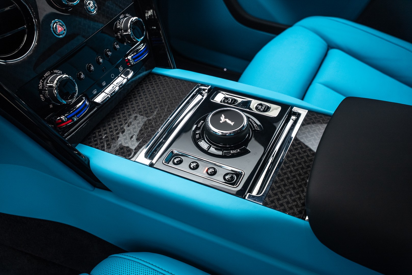 2026 ROLLS ROYCE CULLINAN | BLACK BADGE | CLOUD DESIGN INTERIOR | FULL OPTION
